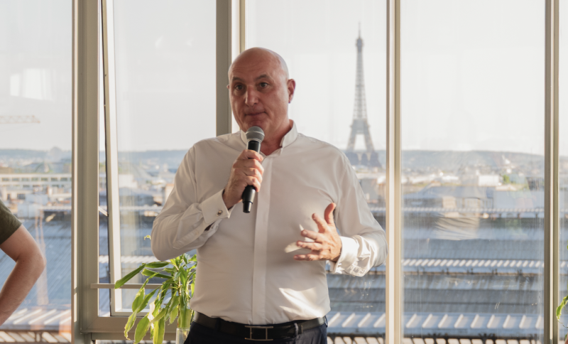 Xavier Vey est nommé président de têtu•